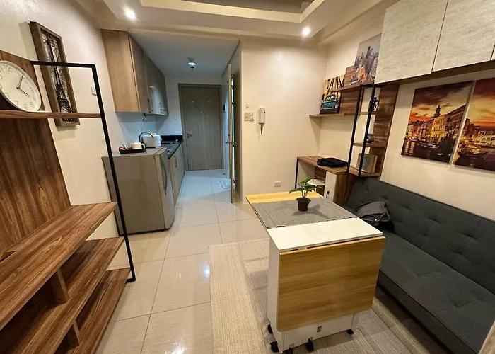 Koro Den At Shore Residences * Manila